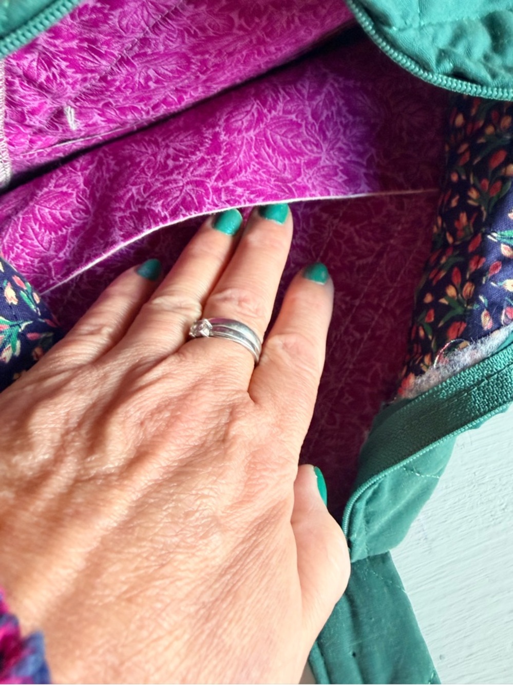 HANDMADE Quilted Patchwork Trapezoide-Shaped Handbag - Picture 7 of 7